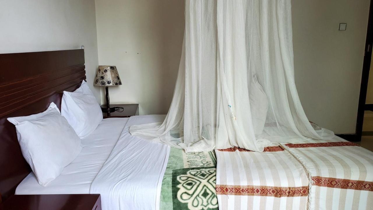 Bahir Dar Hotel 2 - Ethiopia Ngoại thất bức ảnh