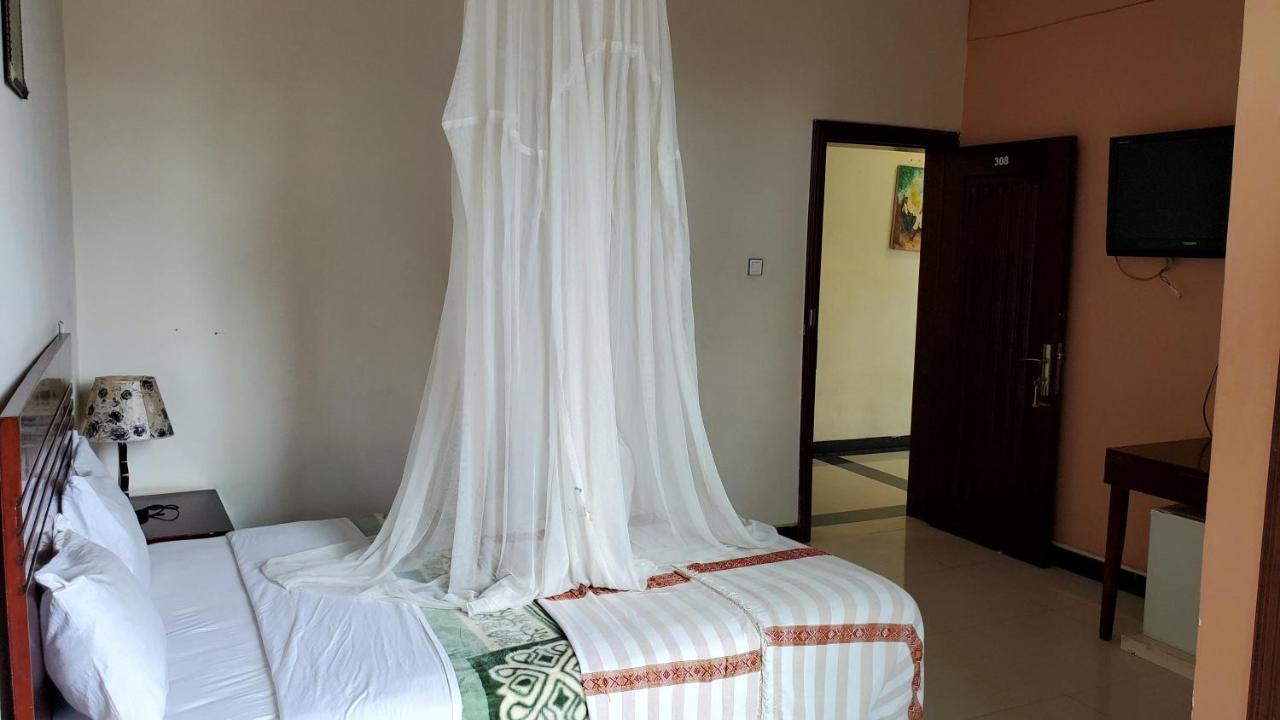 Bahir Dar Hotel 2 - Ethiopia Ngoại thất bức ảnh