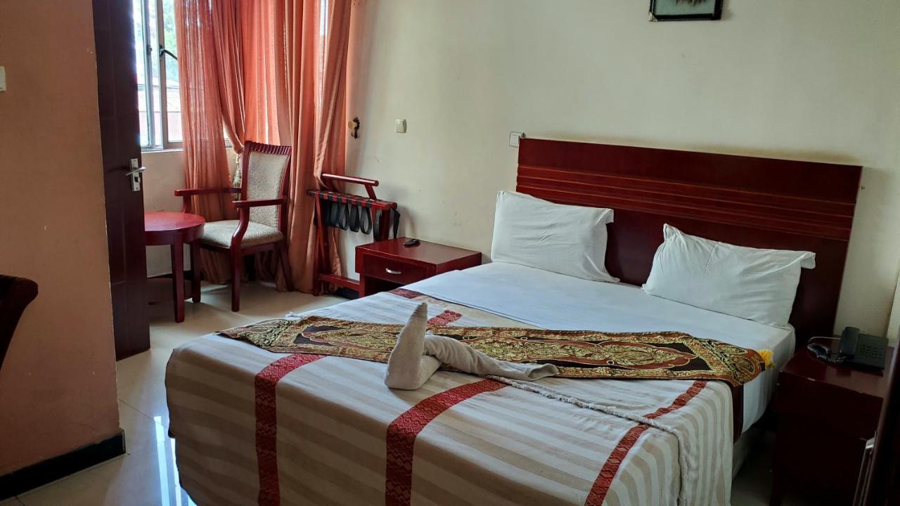 Bahir Dar Hotel 2 - Ethiopia Ngoại thất bức ảnh